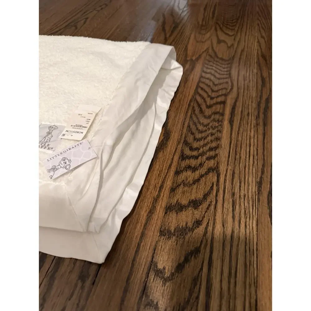 Little Giraffe Baby Blanket Cream Chenille Satin Trim 30 x 36 $79 MSRP NWT